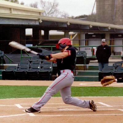 VandySandy22's tweet photo. I would like to announce that I verbally accepted my offer to @JohnMelvinU a little while back. Firstly, I would like to thank God for this opportunity he has given me. And I can’t thank Tioga’s  @TiogaBaseball coaches and players enough. Memories of a lifetime!🤍💚 https://t.co/dNMkgn0XbQ