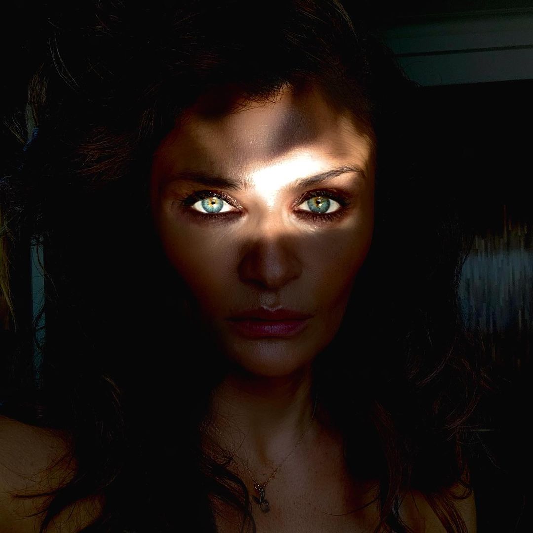 Josekcampos's tweet photo. I wish you #GoodNight🌜 from #Málaga It's 2:10 in the morning and it's time to go to bed🛏️😴💤 This insomnia can with me🥴
#HappyRest🐏🐏
Tomorrow will be a better day. In #Spain... national holiday🥳😉
📷#HelenaChristensen...Light¡ https://t.co/uGnk7fFHD6