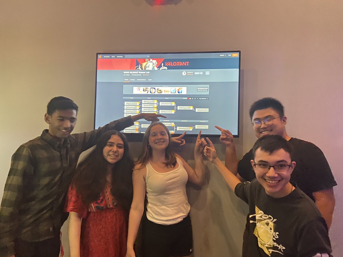 BethTancredi's tweet photo. Let’s hear it for team #nachoshrimps playing @PlayVALORANT at @BrookLAN_NY - semi finals!!! @Ev_0_   @TeamDeceiT https://t.co/zbY29MdYYc