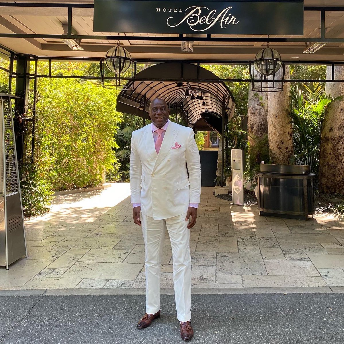 Earvin Magic Johnson tweet media