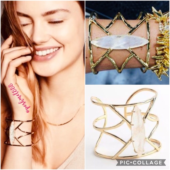 LauraCharbonnea's tweet photo. So good I had to share! Check out all the items I'm loving on @Poshmarkapp #poshmark #fashion #style #shopmycloset #stelladot #betseyjohnson #eyecandyla: https://t.co/YU9UcKs2Sj https://t.co/YsqJq2dw8N