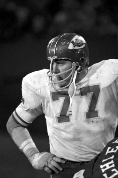 Vintage_Chiefs's tweet photo. Jim Tyrer #ChiefsKingdom https://t.co/twS5W1rZSn