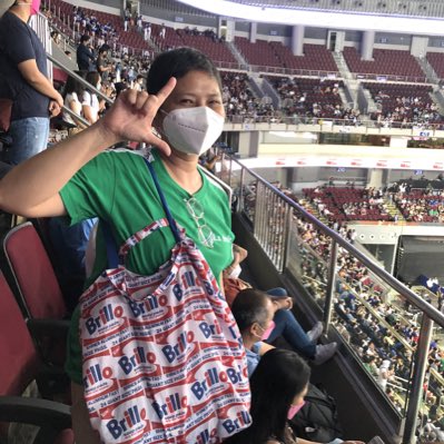 jacobandgab's tweet photo. Because I miss my DLSU girls. 💚🫶🏻
📍SM Mall of Asia Arena
#NewProfilePic
#MoveBackMonday https://t.co/yQjcZYdclO