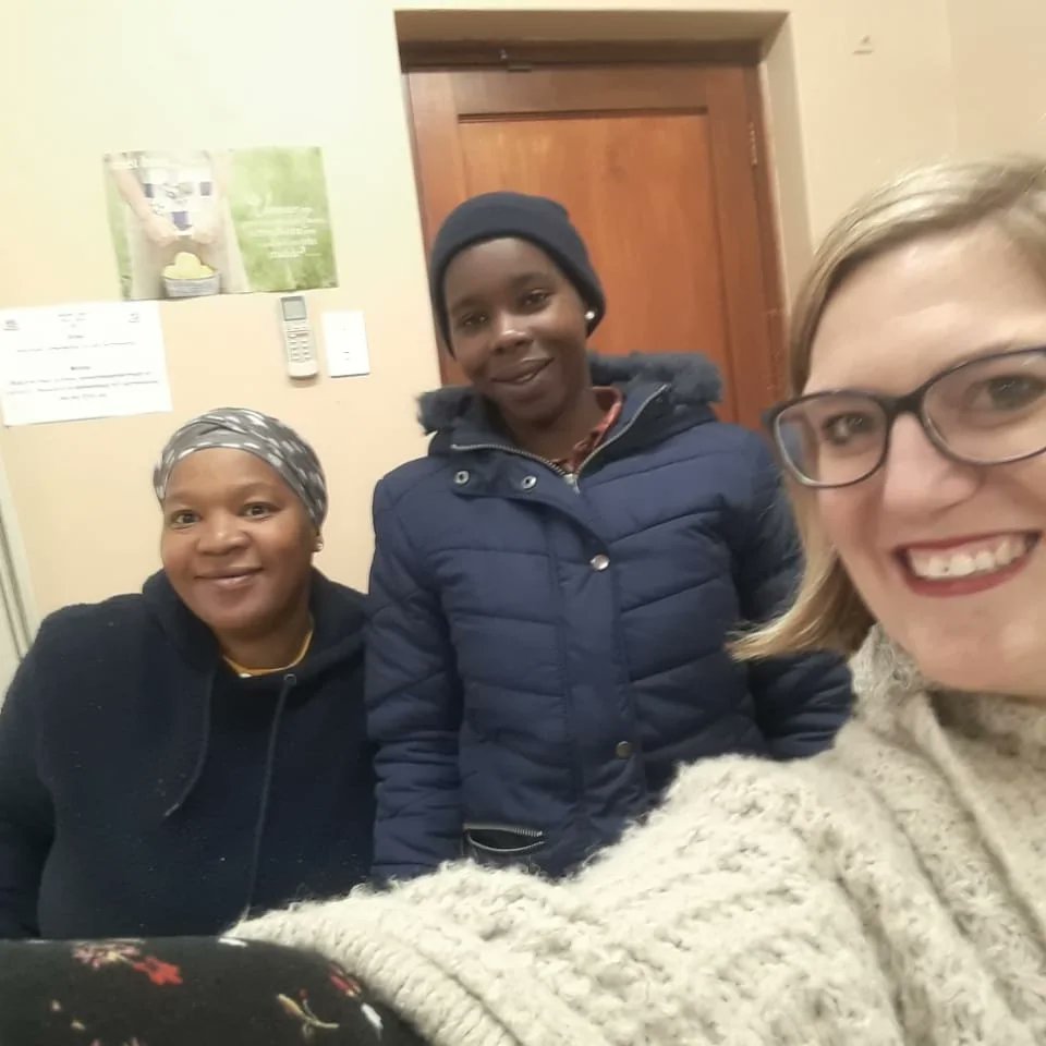 communitykeeper's tweet photo. During lockdown, we started the practice of calling families, simply to check in on them and ask them how they are doing. We've continued the practice of connecting and building relationships with parents - now in person. Despite a heavy downpour in Simondium, 11 parents arrived. https://t.co/vONsZQSAXx