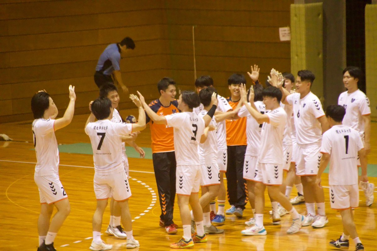 先日、山口県で行われた西日本インカレで、 インカレ出場決定しました。
次は、秋リーグに向けて頑張ります。
応援、ありがとうございました🤾‍♂️