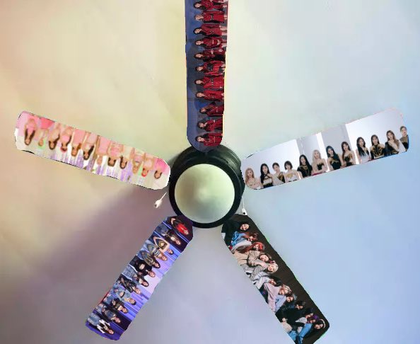 lovesoyuri's tweet photo. fake loona fan:             real loona fan: https://t.co/l6c2K6XTLb