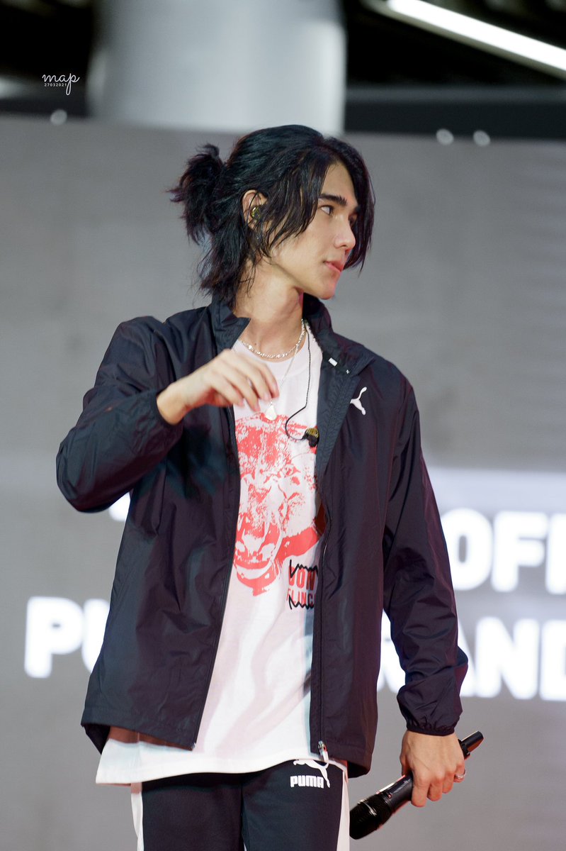 jeffsaturspace's tweet photo. #JeffSatur at the Grand Opening of PUMA New Concept Store 

#Saturdayss #PUMATHAILAND #PUMACATTH

cr. @MAP27032021 https://t.co/K673P1ivP6