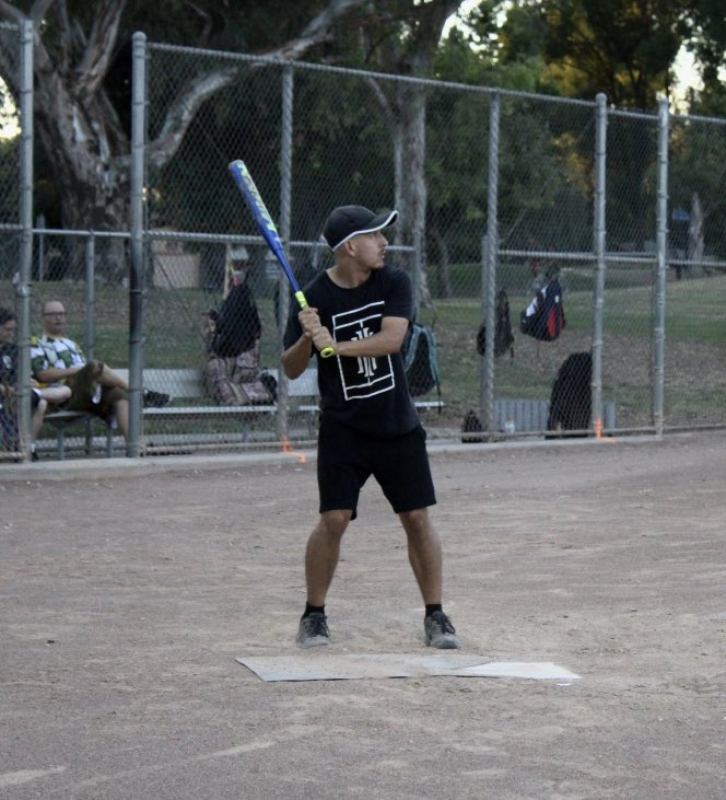 mccaigchristian's tweet photo. Built for this. Breaking Bats Championship today 🥎🫡🫡🫡 https://t.co/ABeBdthuch