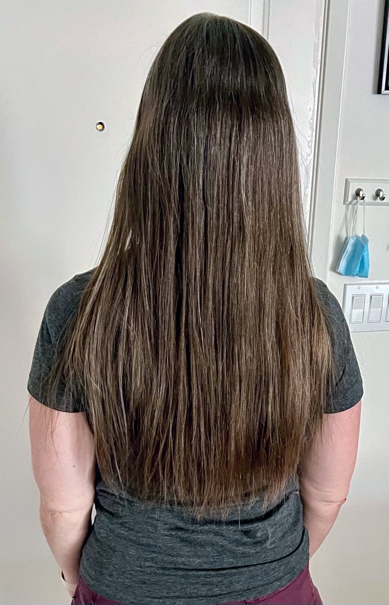 SharonLHeck's tweet photo. My before and after photos of my haircut.  Proud to send my hair to @HairWeShare https://t.co/2xoqnEBimn