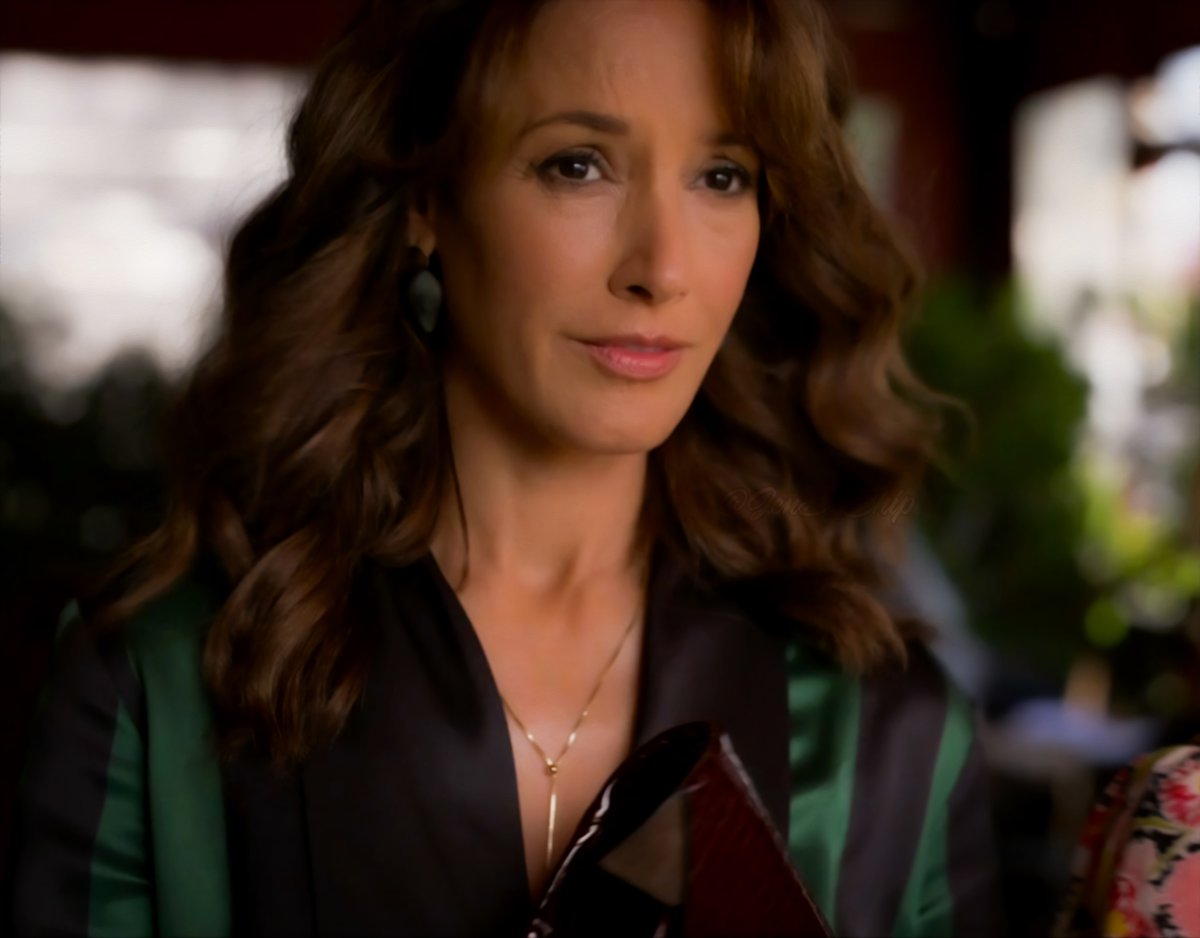 2021 The L Word Generation Q as Bette Porter #Storyteller #JenniferBeals 🎭 S2E7 Light #TheLWord #TheLWordGenQ