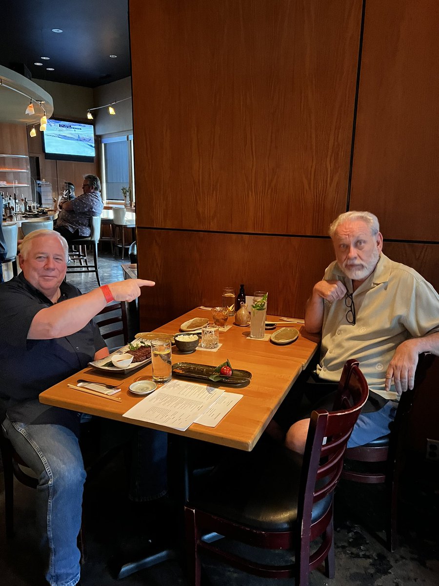 BeccaisaPenName's tweet photo. An early birthday dinner for a wonderful and deserving guy… Happiest Happy Birthday Mike! @theoldgreywolf @DMooreSpecInv @teiteirobata
#HappyBirthday #theoldgreywolf #ogwolf #OGW #seventytwo #1950wasagreatyear #sushisashimi #teiteirobatabar #teitei #teian https://t.co/poaXlkrDf5