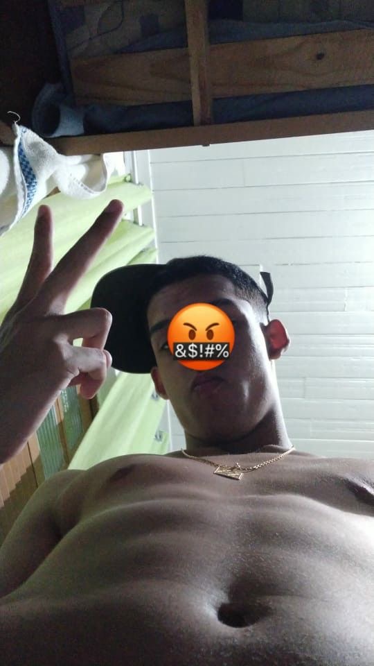 BadboyTapatio's tweet photo. Quiero 🍆. Quien se ofrece?🔥🥵 https://t.co/qMU8R7JCj3