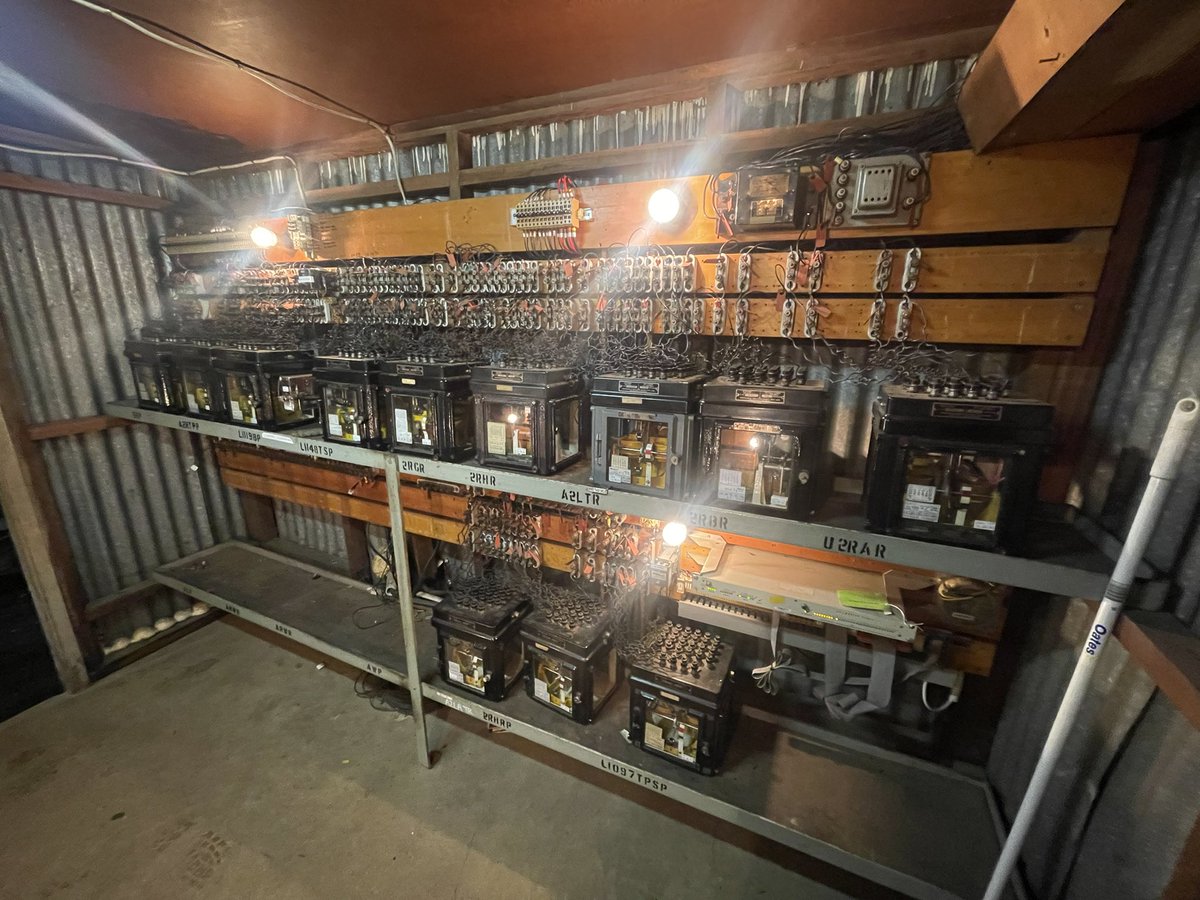 vicsig's tweet photo. This museum looking relay hut at Ferntree Gully, is most likely the oldest relay interlocking still in service in Victoria. While altered a few times in its history, this room dates from early 1957 when the line from Bayswater was duplicated. https://t.co/b07DfIRpFR