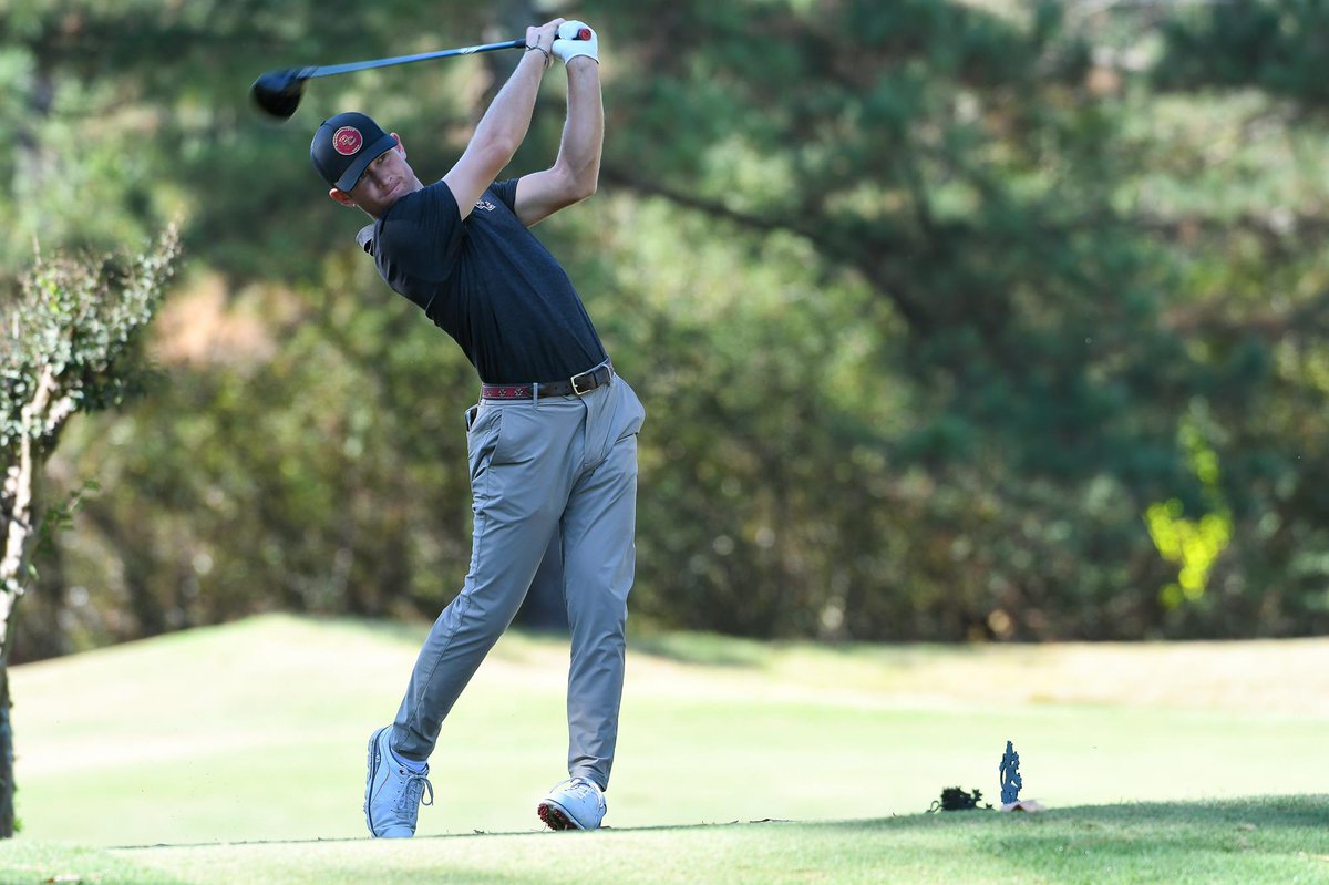 Golf_BC's tweet photo. Past and Present Set to Shine at 122nd U.S. Amateur

STORY: https://t.co/rJIqwAu1xi

Christian Cavaliere '20 and rising senior Nick Cummings tee it up on Monday in New Jersey

#RedNumbers // #ForBoston https://t.co/qOKEerPOu2