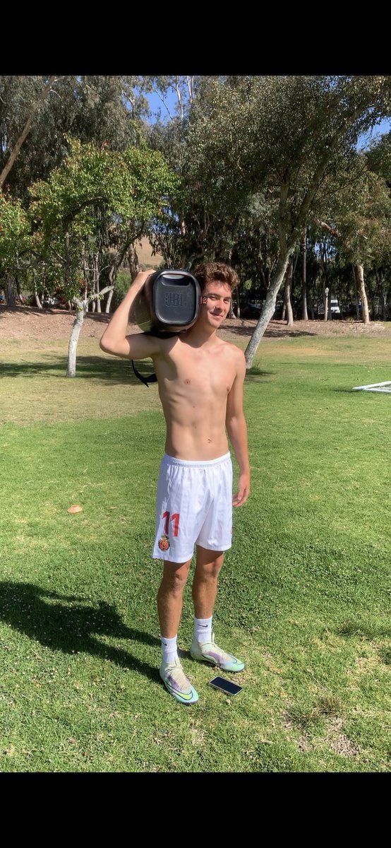 playhigherfc's tweet photo. A fun summer at Play Higher. Lots of love, lots of free play. Good luck to all of our athletes heading into their fall seasons. https://t.co/7OtSbCY3ac