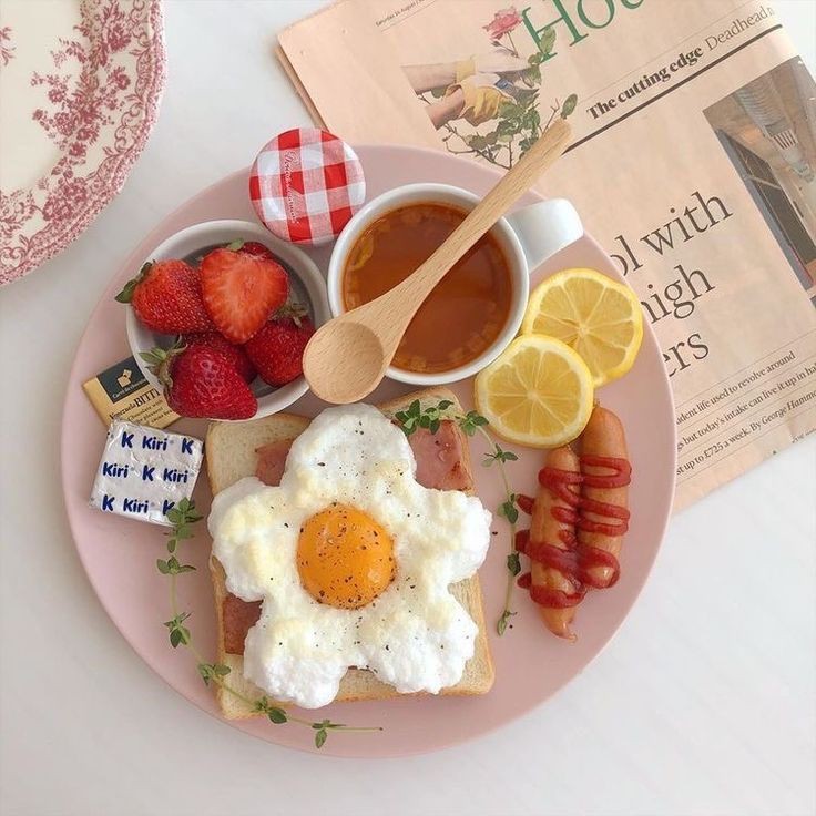 deProfumiere's tweet photo. good morning gaiss, selamat hari senin! semoga semangat hari ini, jangan lupa sarapannya yaa atau mau aku suapin? 😗

gomenee naya baru bisa nyapa lagi eueueueu https://t.co/mZBuBIwK1x