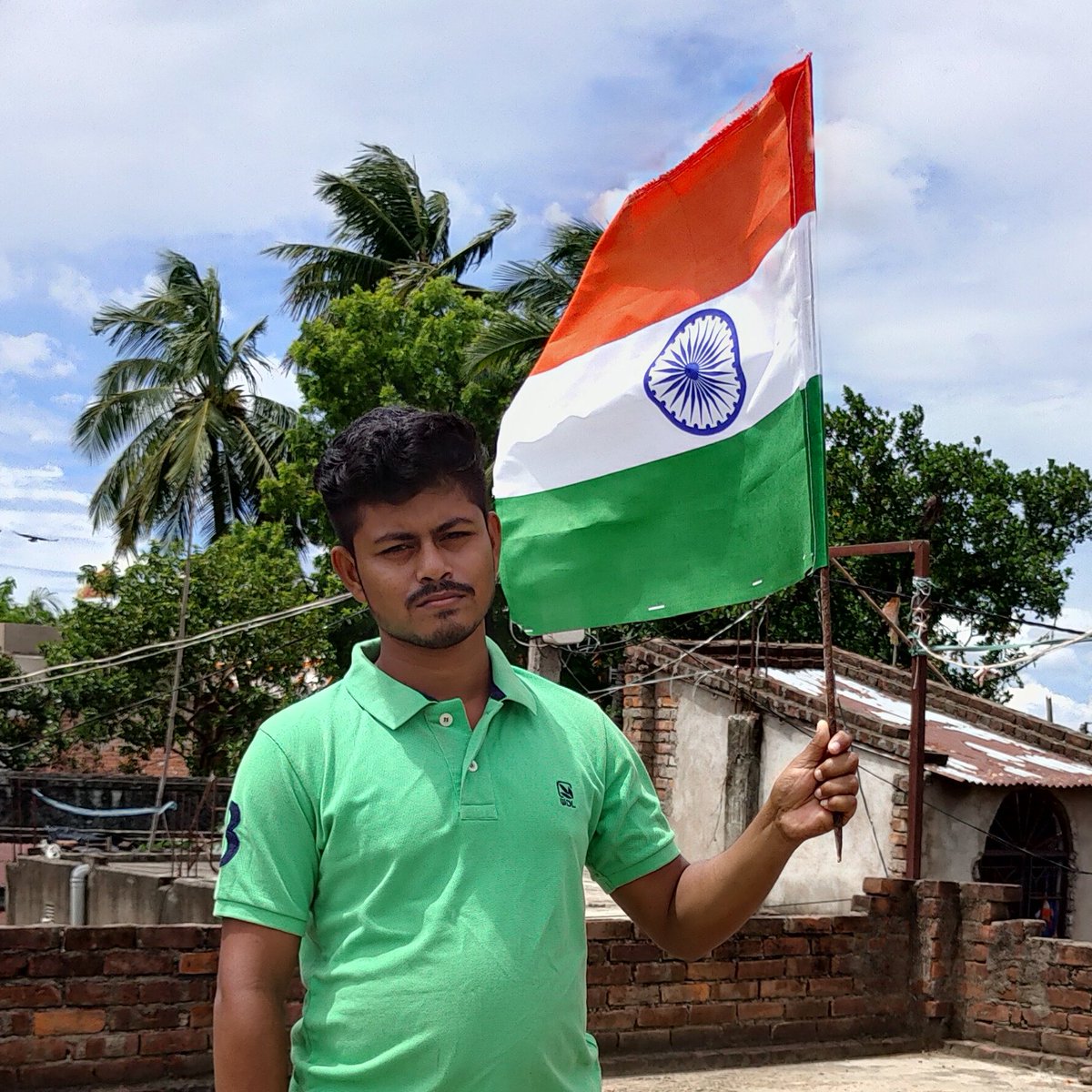 BijoyGhoshAmi's tweet photo. Happy 75th INDEPENDENCE DAY #AzadiKaAmritMahotsav 🇮🇳 #HarGharTiranga 🇮🇳❤️🙏💝🇮🇳
🇮🇳 #জয়_হিন্দ ,#বন্দেমাতরম🇮🇳
🇮🇳 #ভারতমাতা কি জয়🇮🇳
🇮🇳 #JayBharat 🇮🇳 🧡🤍💚 @AmritMahotsav @BijoyGhoshAmi @SreeBijoyGhosh @BGhoshAmi #HarGharTrianga #75thIndependenceDay https://t.co/AzrTiB2nV7