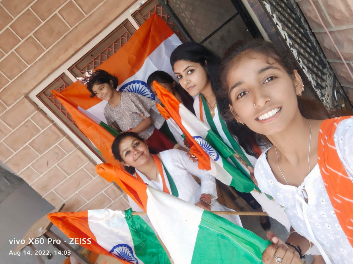 baisachulbuli's tweet photo. आप सभी को75 वे  स्वतंत्रता दिवस की हार्दिक बधाई 
जय हिंद 
जय भारत
@AB_ASHISH_ @FortBarmer @suraj341508 @kl_lucifer @ManvendraJasol @RavindraBhati__ @_A_Rajasthani @_dr_strange_20 @Aapnirajasthani @rajputana_mewar @Indian_Rajputs @imjadeja @gssjodhpur @SawaiSingh04BJP https://t.co/awYeH8w7Jl