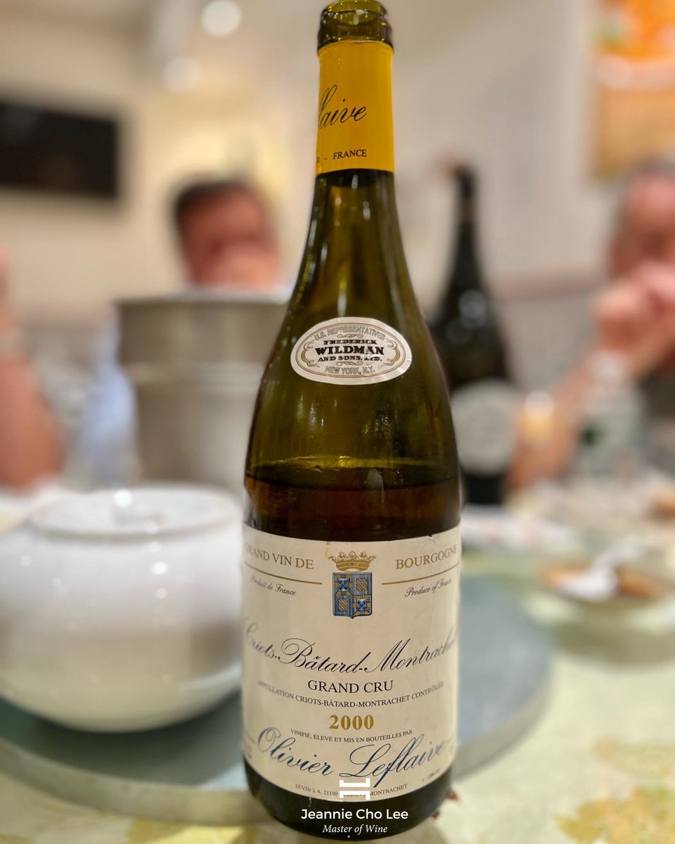 JeannieChoLee's tweet photo. Premox in white Burgundy persists despite producers efforts over the past decade to eliminate it; sadly this bottle is a prime example of premox from the 2000 vintage!
#premox #prematureoxidation #burgundy #whitewine #wine #winetime #winetasting #winelover #masterofwine https://t.co/Wwp0d46TVO