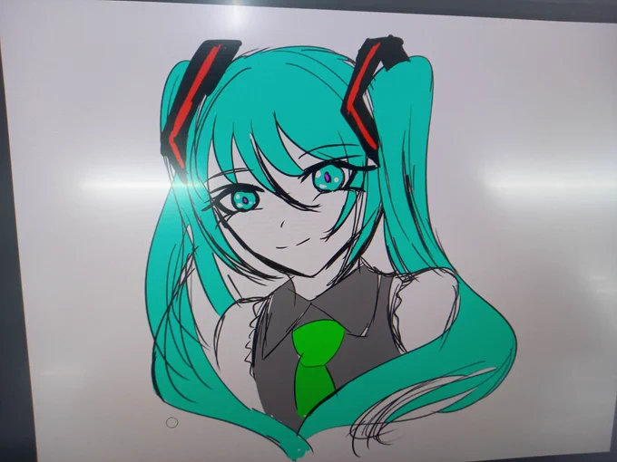 マジミラ大阪お疲れ様でしたm(_ _)mこれは今さっき町田のビッグカメラで描いてきたミクさんです(帰宅報告) #初音ミク 