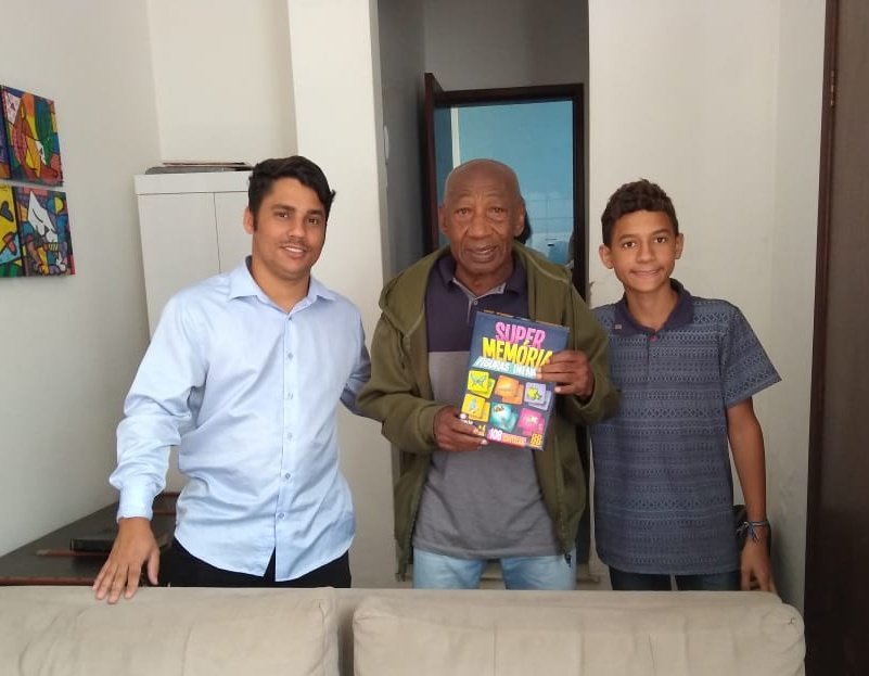 JennerJr93's tweet image. I had been telling mr Patrício I would give him a new game and it finally happened in the father's day here in Brazil. I hope he likes it, he's a great man.