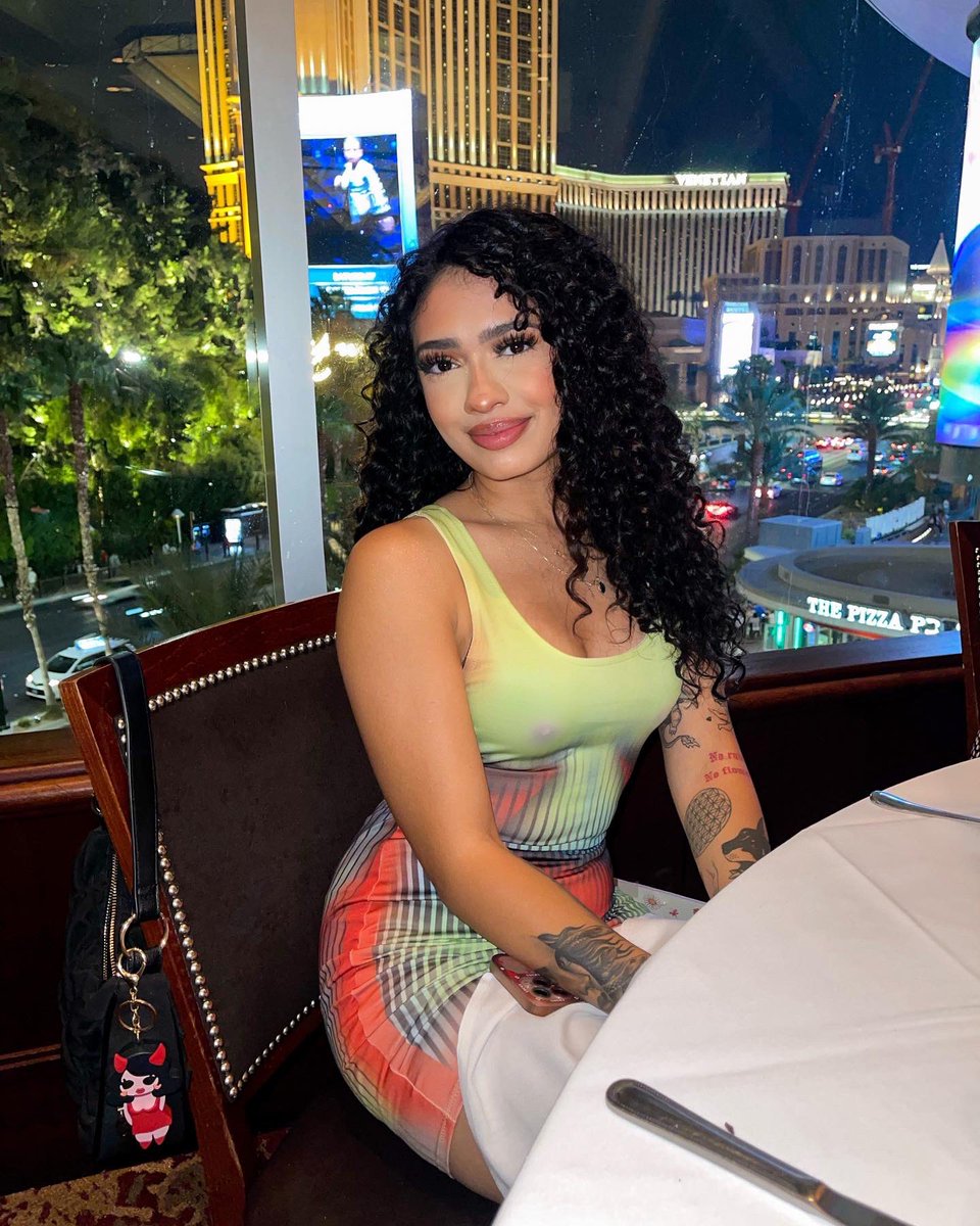 saveileen's tweet photo. happy leo szn🫶 https://t.co/VVt4mD1VqR