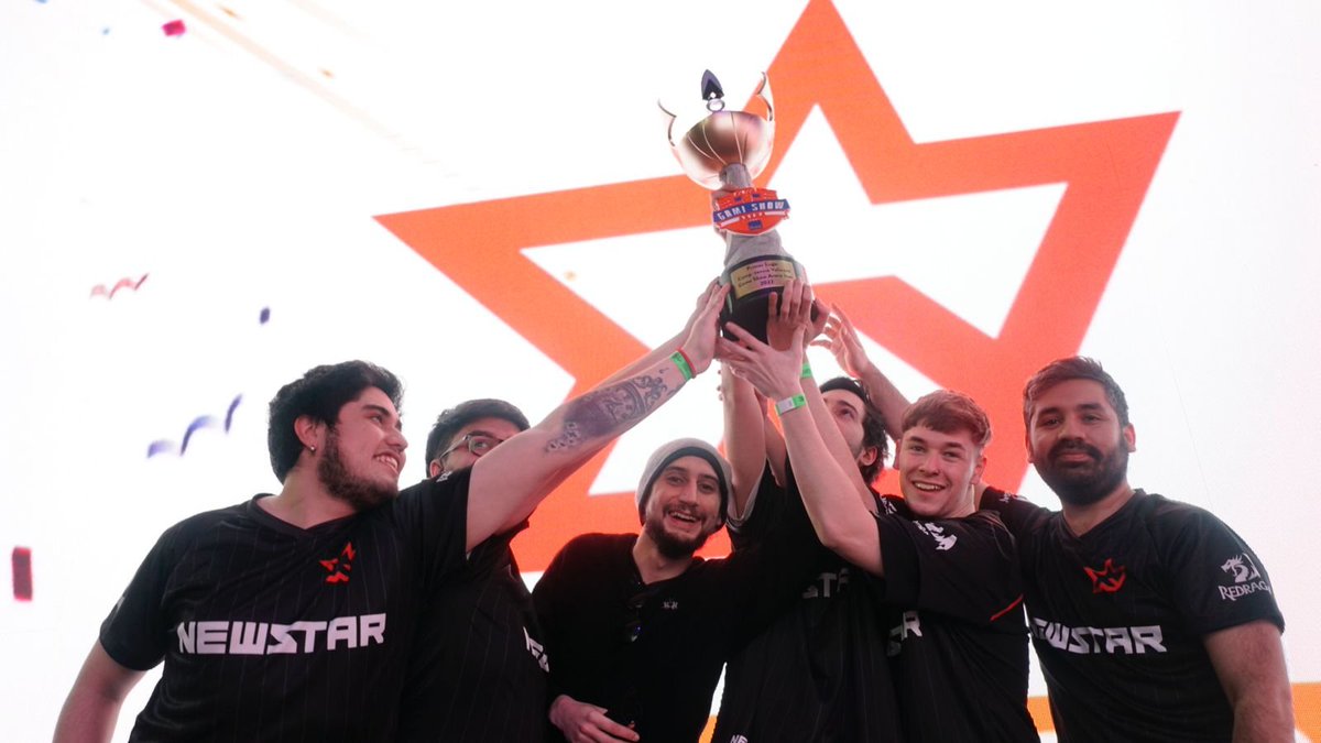 newstargg's tweet photo. 🚀✨ SOMOS CAMPEONES EN Festigame #GSAItaú2022 🏆

PRIMER DÍA, PRIMERA COPA 😭 NO ME LA CREO.
¡Gracias por ser parte de este momento ❤️!

#LaEstrella🌟 https://t.co/aseNm63NdJ