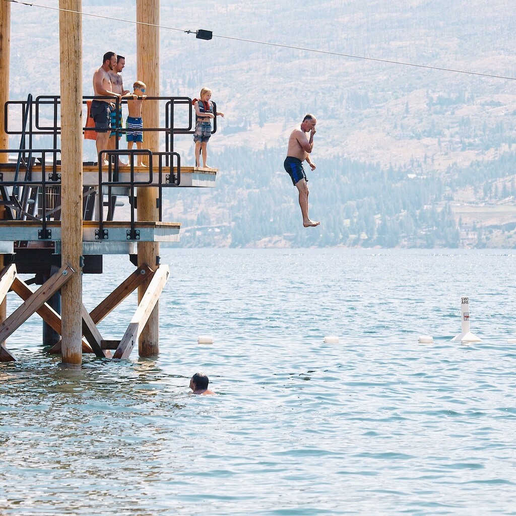 VisitWestside's tweet photo. What do we love to do when it’s hot out? Head to the water of course! The Gellatly Waterfront is the place to be. 🏊🏻 One can find beaches, a grassy park, the CNR Wharf, and a zipline.⁠
.⁠
.⁠
.⁠
.⁠
#VisitWestside #WestKelowna #beattheheat #explore… https://t.co/LgAQbr4kiW https://t.co/nQbpKy28fo