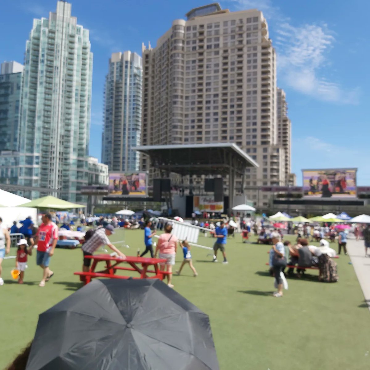 DaskoWard1's tweet photo. A beautiful afternoon at the 10th Annual Italfest.  Incredible organization by Patti, Frank, Robert, the Board, and All of the Volunteers 
#italfest @MissITALFEST #Ward1 #mississauga #ourcommunityisourhome https://t.co/FyPprz88ml