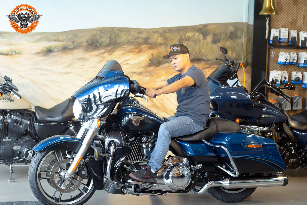 uc_ngai's tweet photo. #harleydavidson #motorducquangngai #service #precisionpower #streetglide https://t.co/jT0eG5Y4NF