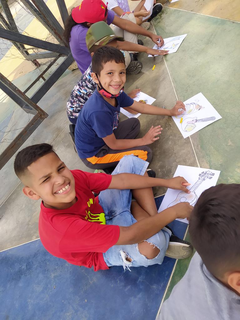 Cuidar la semilla!!
Infancia Felíz!!
Nueva Humanidad!!