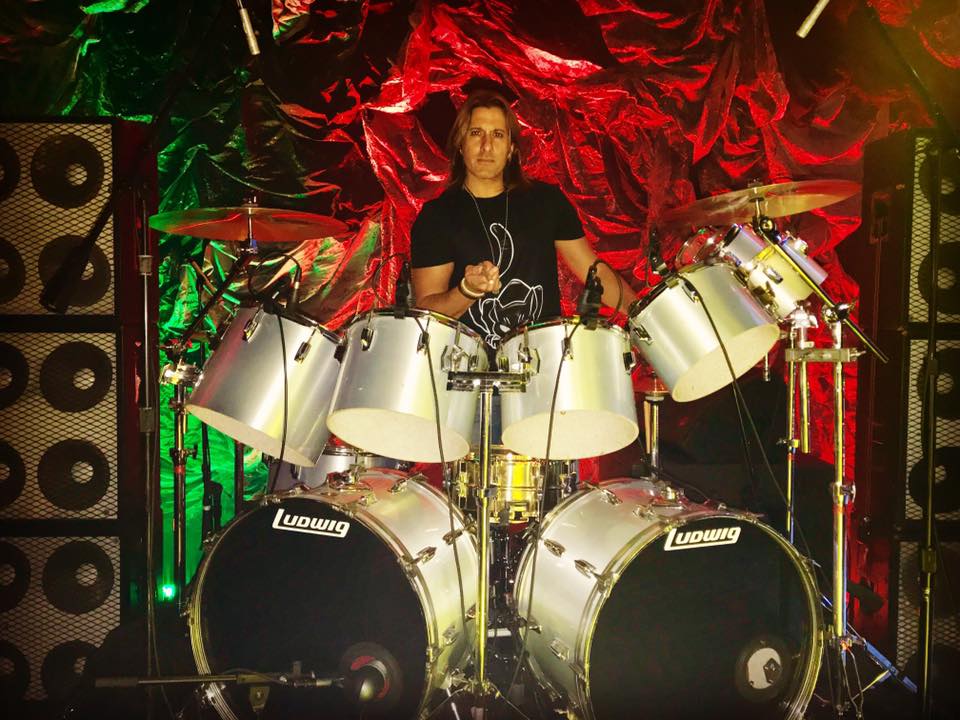 🎸The Hook Rocks welcomes <a href="/JoeyCassata/">Joey cassata</a> back to the podcast. We revisit &amp; celebrate one of my favorite books about rock music &amp; growing up in a simpler time "Start With A Dream"! Buy it here👉amzn.to/3T1BkqP
GOOGLE
bit.ly/3dwjI60
AMAZON
amzn.to/3w0bMAg