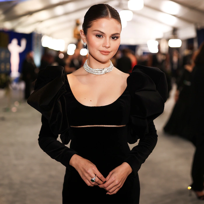 GomezAnalytics's tweet photo. .@SelenaGomez won “Best Actress in a Streaming Comedy Series” at the 2022 Hollywood Critics Association. https://t.co/X6w2Gajuxu