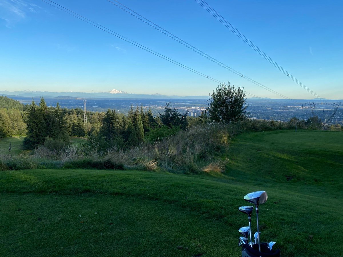 dd_l's tweet photo. I'm at Westwood Plateau Golf &amp; Country Club in Coquitlam, BC https://t.co/CZ57zYjRUR https://t.co/WFRRXm9DhC