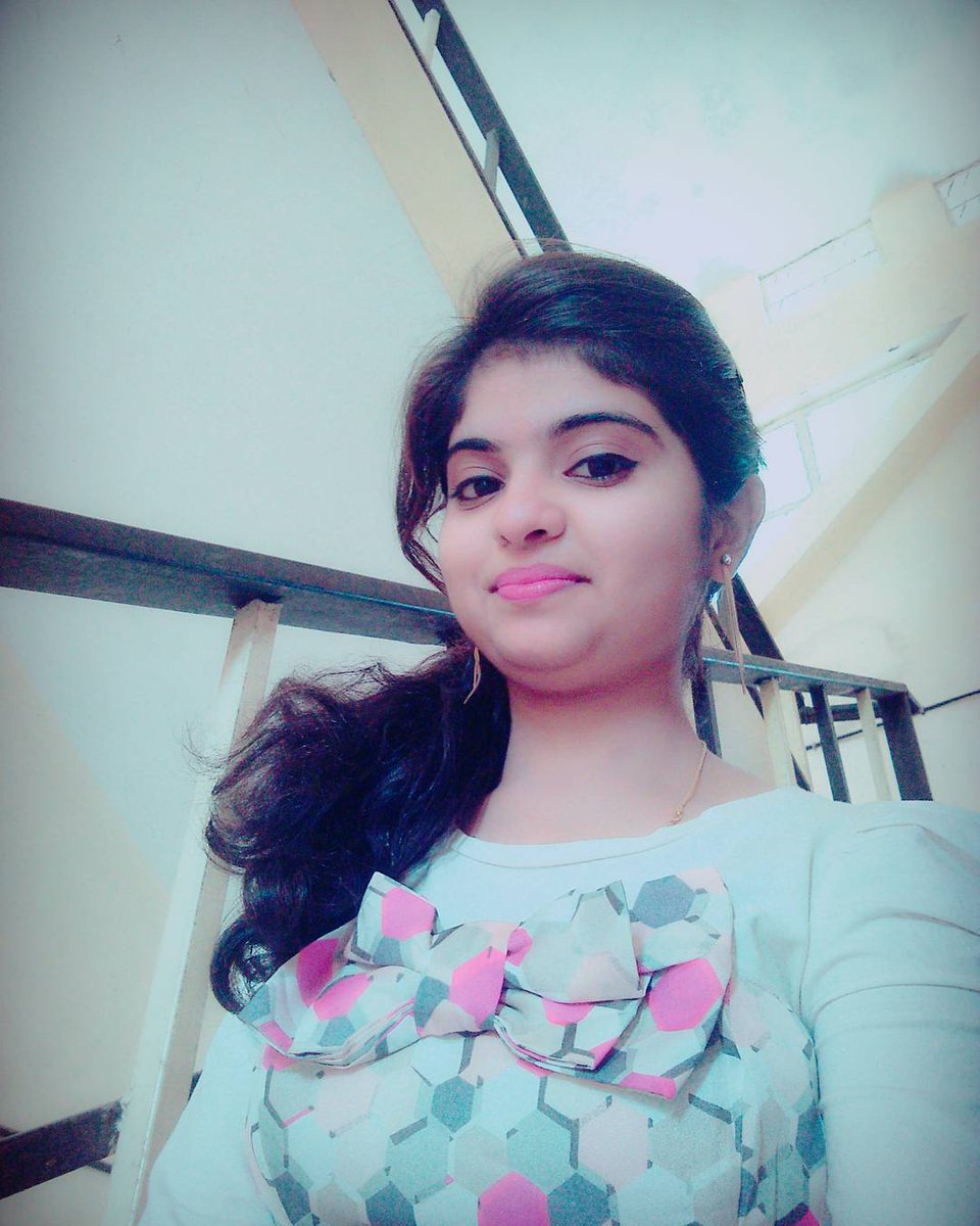 pujasingh75's tweet photo. Good morning friends 🥱🥱 https://t.co/QmYzDEdQmd