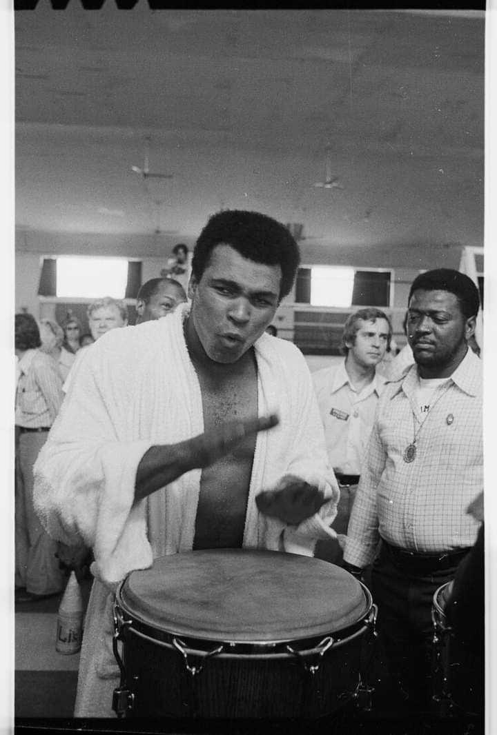 adelina_sinohui's tweet image. “I know where I’m going and I know the truth, and I don’t have to be what you want me to be. I’m free to be what I want.” - #MuhammadAli

#6CorePrinciples #Respect #Greatest #GOAT