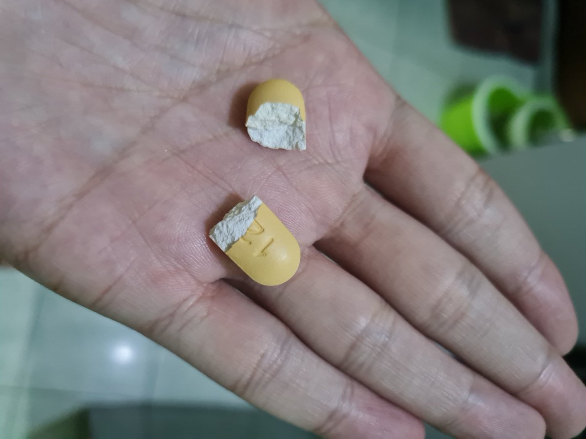 POZI_tivity's tweet image. This rarely happens pero it still does. Remember not to drink broken arv pills and have it reported sa hub para bawas sa counting nila
