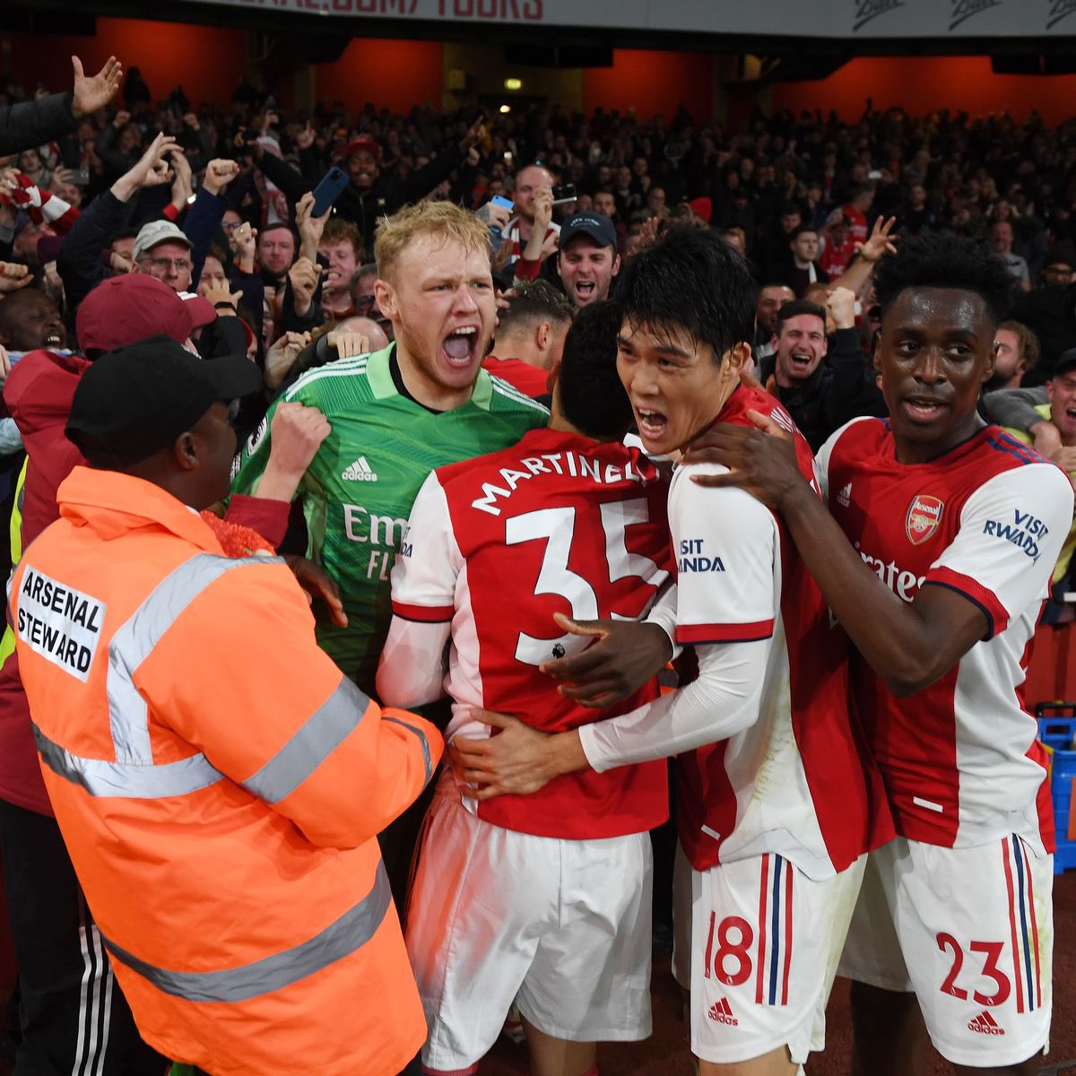 BradBrooks3's tweet photo. @Aventonio Weren’t this your lot celebrating an equaliser against palace🤣🤣🤣 https://t.co/vsy4wHhsBu