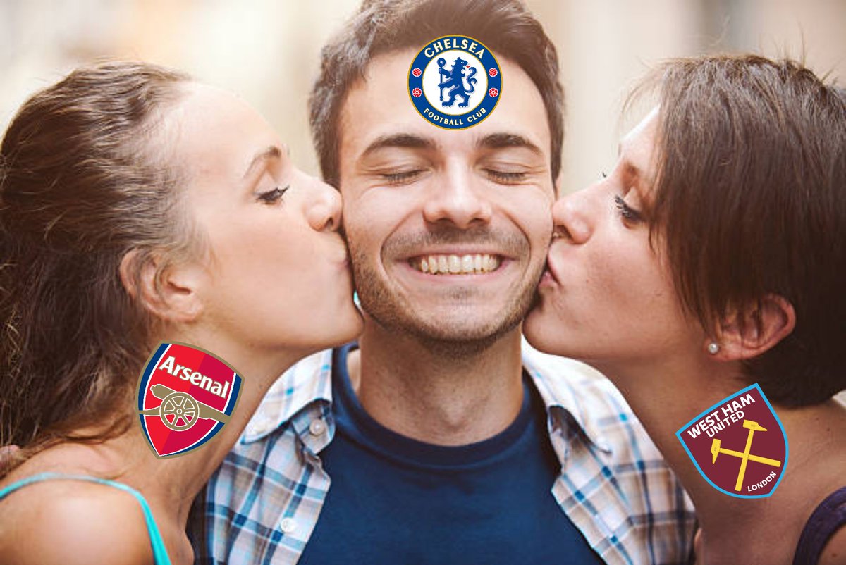 MrCracknell's tweet photo. London football Twitter, this morning https://t.co/PEhWEUZGgn