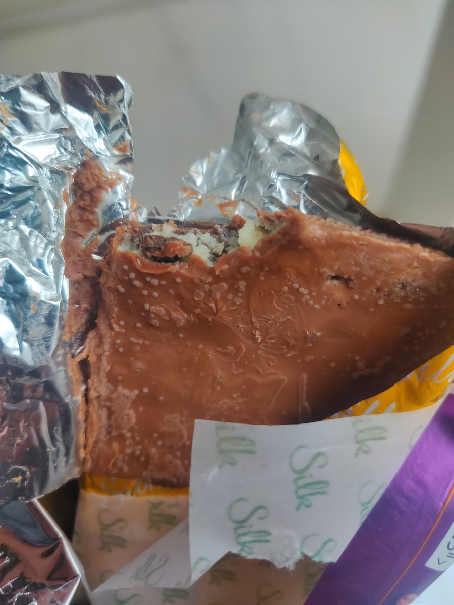 Abhay5599's tweet photo. @DairyMilkIn @cadburysilk @CadburyUK @CadburyWorld @Cadbury_SA @CadburyUK this is spoilt way before expiry date. Absolutely disgusting smell l. Had abite of it and it tasted awful https://t.co/mQfVoeOxFW