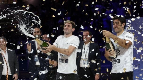 AdalRiosGil's tweet photo. Campeones de Mendoza en la premier padel !!!!! Felicitaciones para Pablo Lima y franco Stupa. Transmitiéndo grandes valores @RiosGroup https://t.co/W2JpusL6Ry