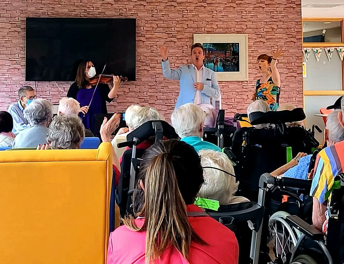 SandraOman1's tweet photo. A gorgeous afternoon in North County Dublin performing for more beautiful senior citizens. Thank you @MMMquartet for your continuous efforts to ensure that music stays in the lives of those who need it most. With gorgeous @violyn21 @SimonMorganIRL and #BrianConnor
@Fingalcoco https://t.co/T26wpCYSO6