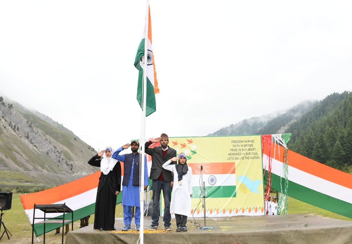 bahisht_kgali's tweet photo. Saluting the bravehearts of this unprecedented Nation. #HappyIndependenceDay from the bright future of #Tulail.@ChinarcorpsIA @pranav_aquarian @gijojoseph1982 @guptapranil @onlinegurez @danishnaseer414 @LoneSulaiman786 @fromfarfarawayy https://t.co/MQ1V9Ntjot