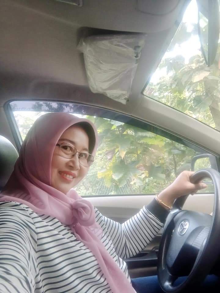 TitinSri_'s tweet photo. Naik naik ke puncak gunung, Jalanya berliku liku https://t.co/zEE9ppp6fO