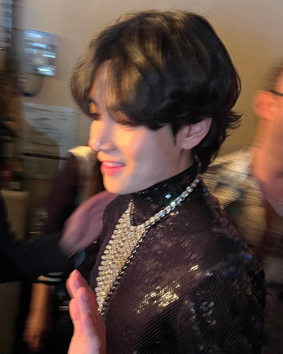 bubpahachean's tweet photo. แม่หนูวีป็นเหตุ ⁉️
- 40/1
- รี/ฟอล
- สุ่มแจก00:00 
ไปจ้าาาเริ่มเลอออ⁉️‼️‼️ https://t.co/eLaDHB4FRO