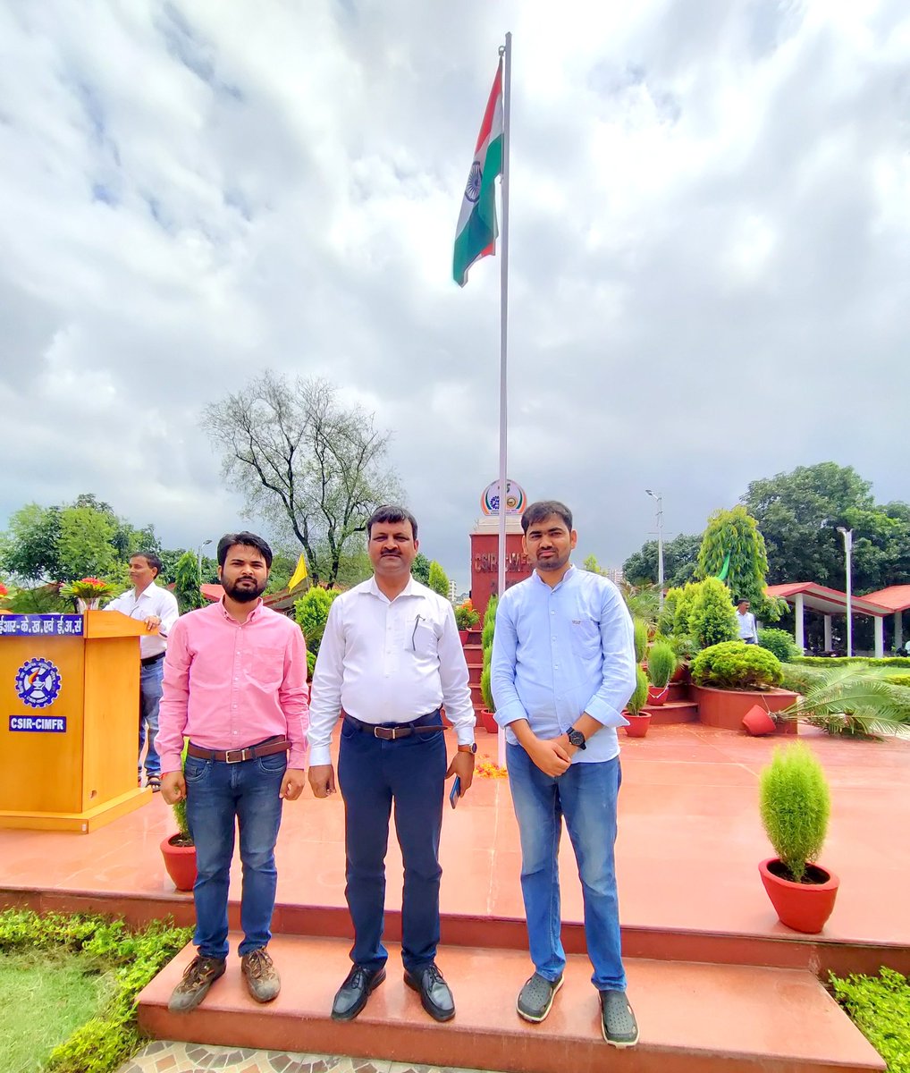💐💐Happy Independence Day for all....Pic with my Guide sir. 🇮🇳🇮🇳🎉👍