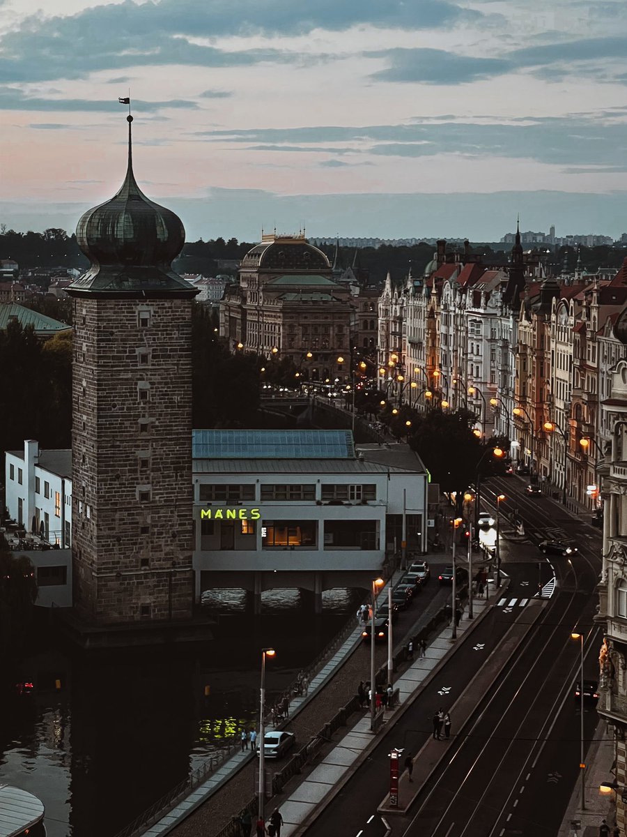 C’est joli Prague 🇨🇿😍