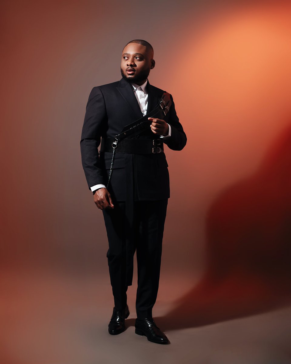 petermwansapml's tweet photo. To a new chapter filled with wisdom, grace and God’s ever pouring love. I’m grateful for what I have achieved and what’s ahead of me.
Happy birthday to me 🎈🎊🍾🥂
Suited In: @houseofpml
Photography: @mukoko_photography_z.m
#APMLDecade #PML #petermylife https://t.co/8iKN9WpJE9