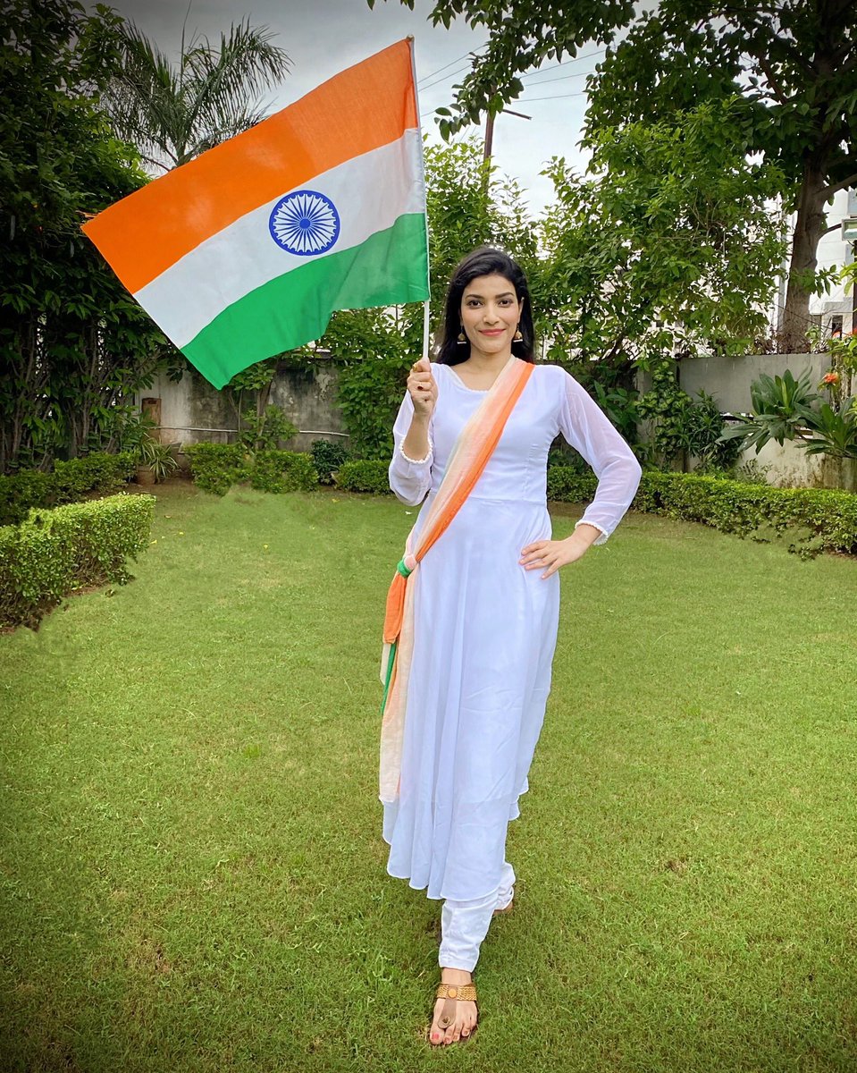 prettysush24's tweet photo. Jai Hind🇮🇳   #IndependenceDay  #IndiaAt75  #75thIndependenceDay https://t.co/GP38RI4OwQ