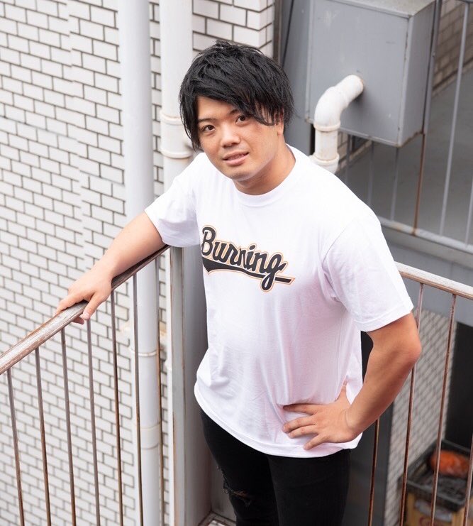 ddtproGOODS's tweet photo. ⠀/／
🗣 8日連続！フォロー&amp;RT
　　キャンペーン！
   \＼

本日5日目はBURNING !!

当アカウントと、タグ付けした
バーニング全員を
フォロー&amp;このツイートを
RTで応募完了！

抽選で1名様にユニットTシャツ
とバーニングサイン入り色紙
をプレゼント🎁

#ddtpro #DDTグッズ https://t.co/u4tJQPmfk8